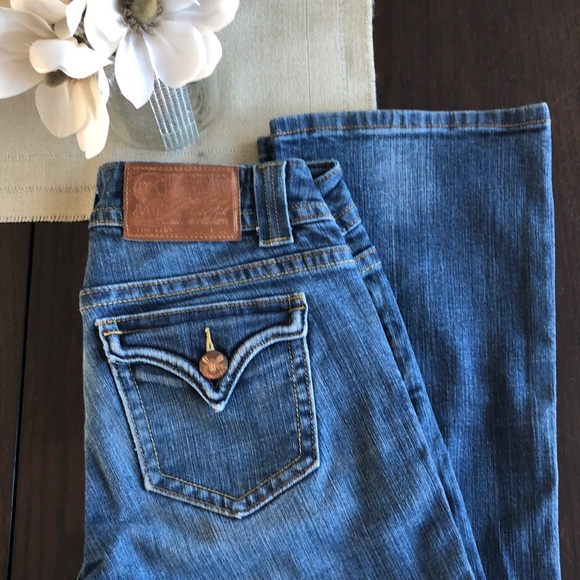Vigoss Denim - Vigoss Studio Jeans. Size 5/6(28)x29 flap pocket.
